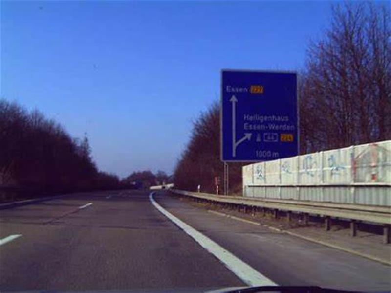 Neue Sperrungen auf der A44 bzw. A535 ab 10.7.2023